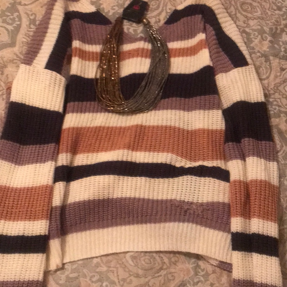 Long sleeve sweater top
